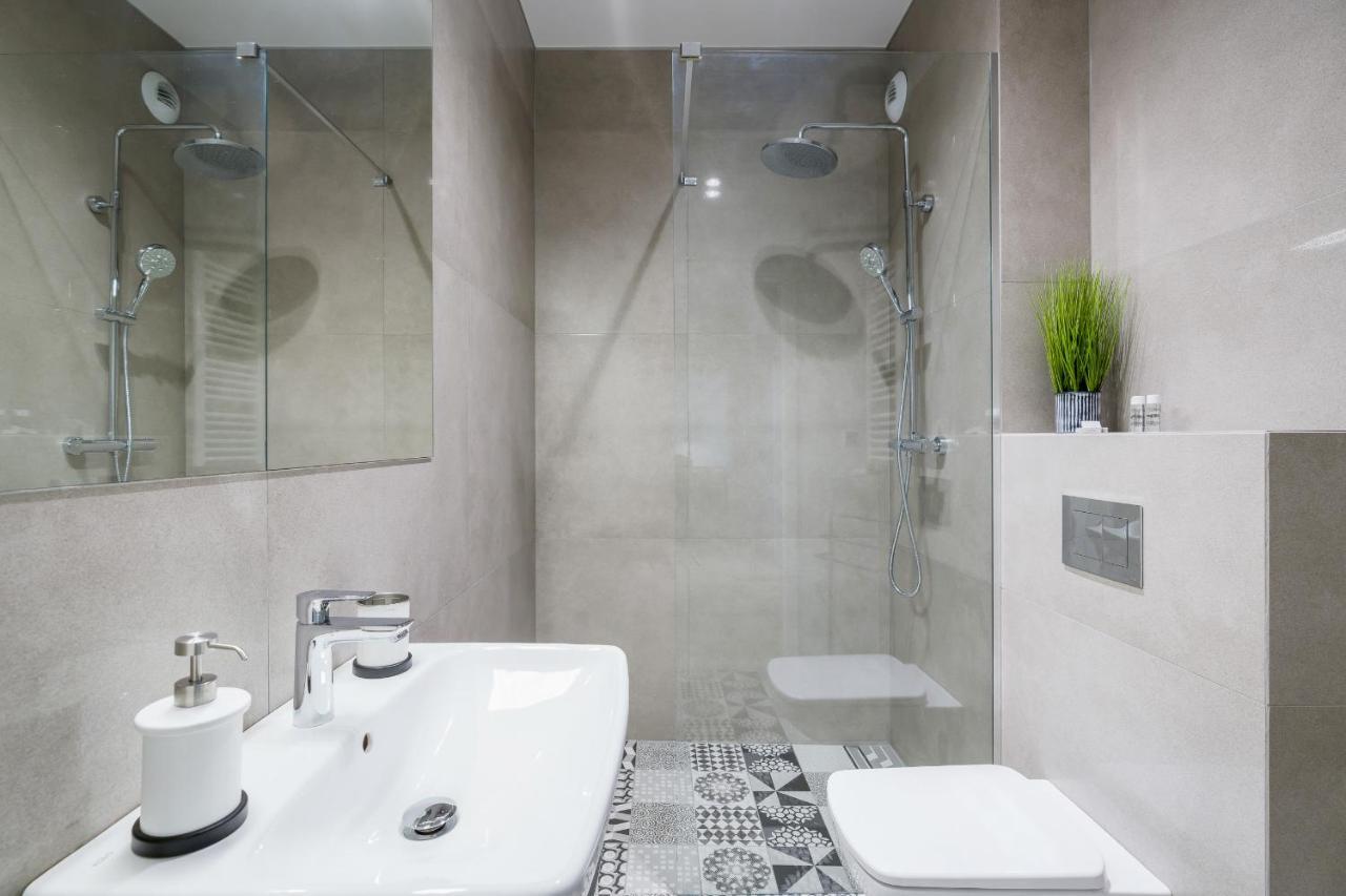 Apartments Poznań Fabryczna by Renters Zewnętrze zdjęcie